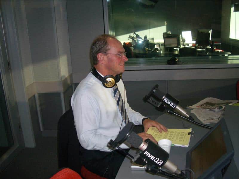 Martin Hamilton-Smith talking with listeners on 5AA radio